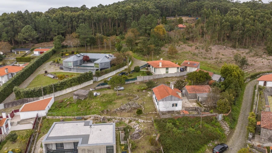 Moradia T3 para Venda em Afife Foto 4