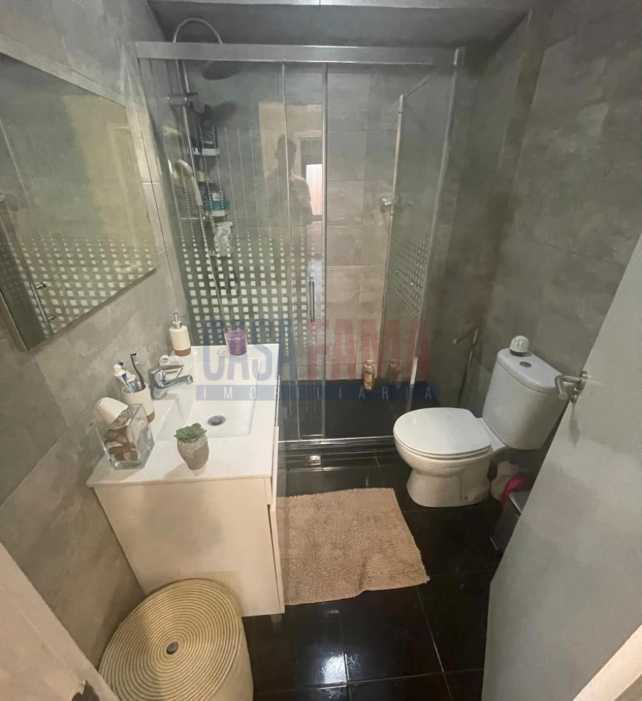 Apartamento T2 para Venda em Rio Tinto Foto 5