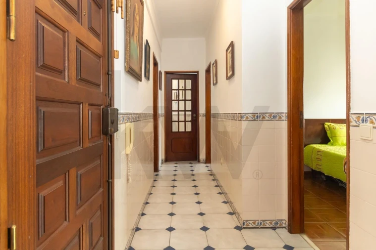 Apartamento T3 para Venda em Barreiro e Lavradio Foto 2