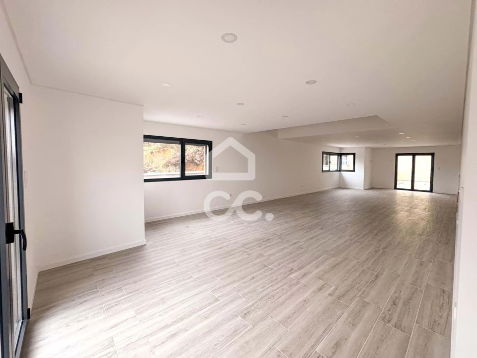 Moradia T4 para Venda em Ranhados Foto 10