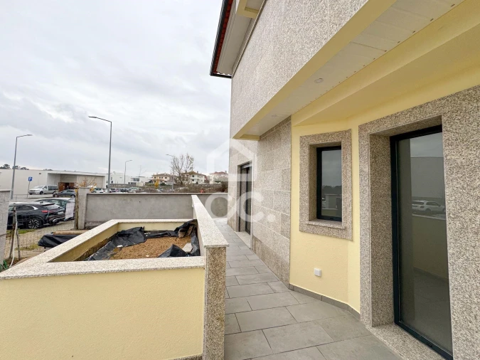 Moradia T4 para Venda em Ranhados Foto 5