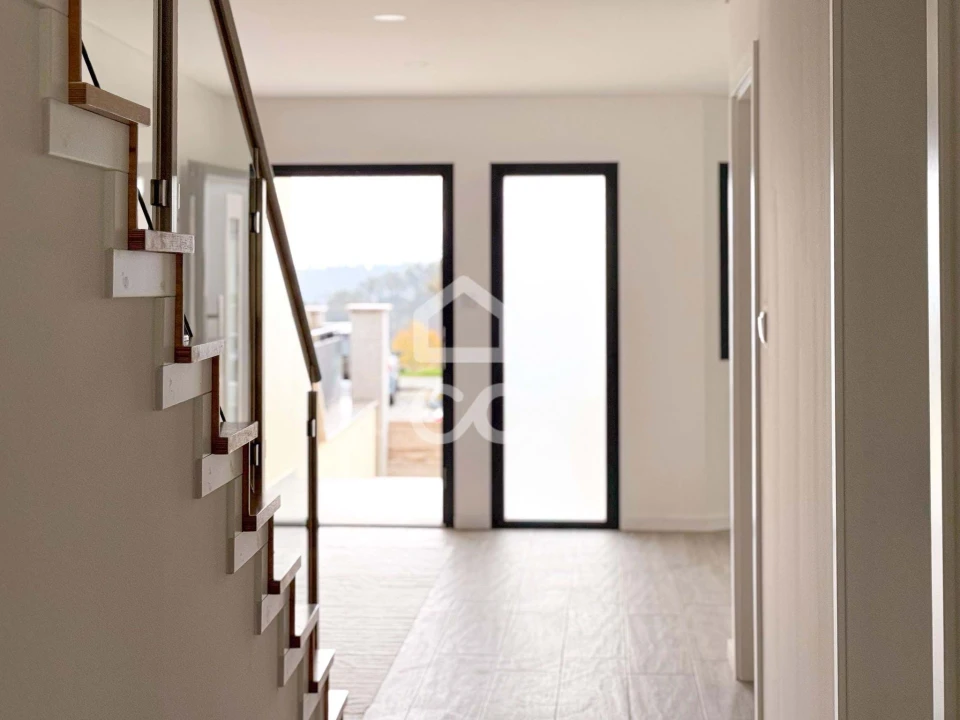 Moradia T4 para Venda em Ranhados Foto 15