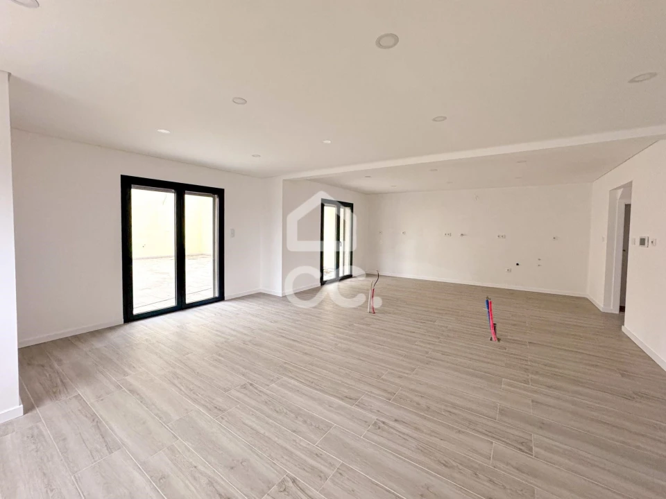 Moradia T4 para Venda em Ranhados Foto 13