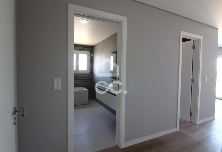 Moradia T4 para Venda em Azeitão (São Lourenço e São Simão) Foto 31