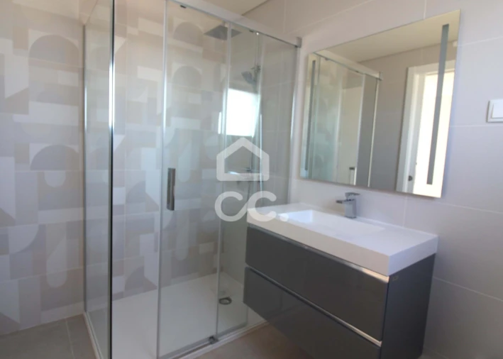 Moradia T4 para Venda em Azeitão (São Lourenço e São Simão) Foto 48