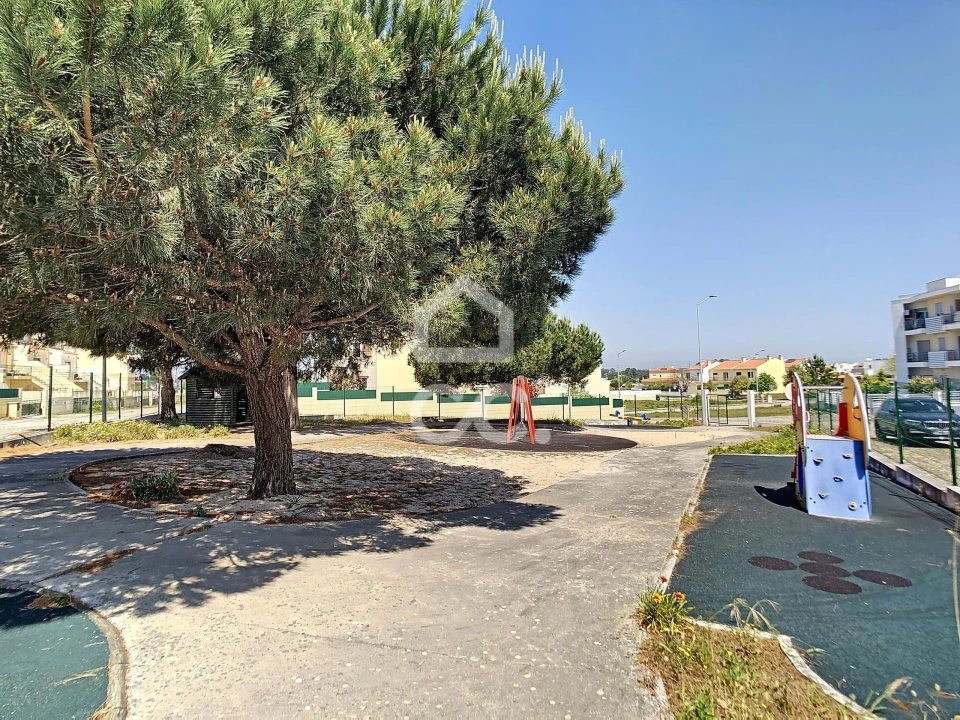 Apartamento T1 para Venda em Caldas da Rainha - Santo Onofre e Serra do Bouro Foto 17