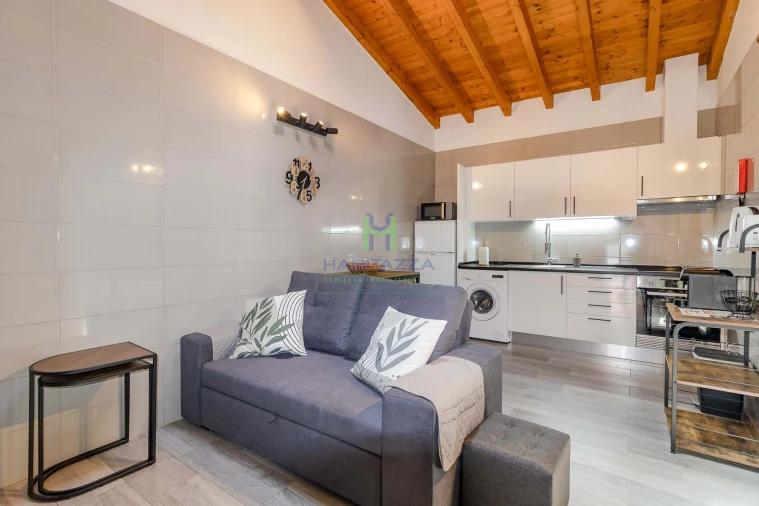 Moradia T1 para Arrendamento em Luz Foto 3