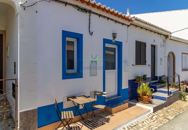 Moradia T1 para Arrendamento em Luz Foto 1