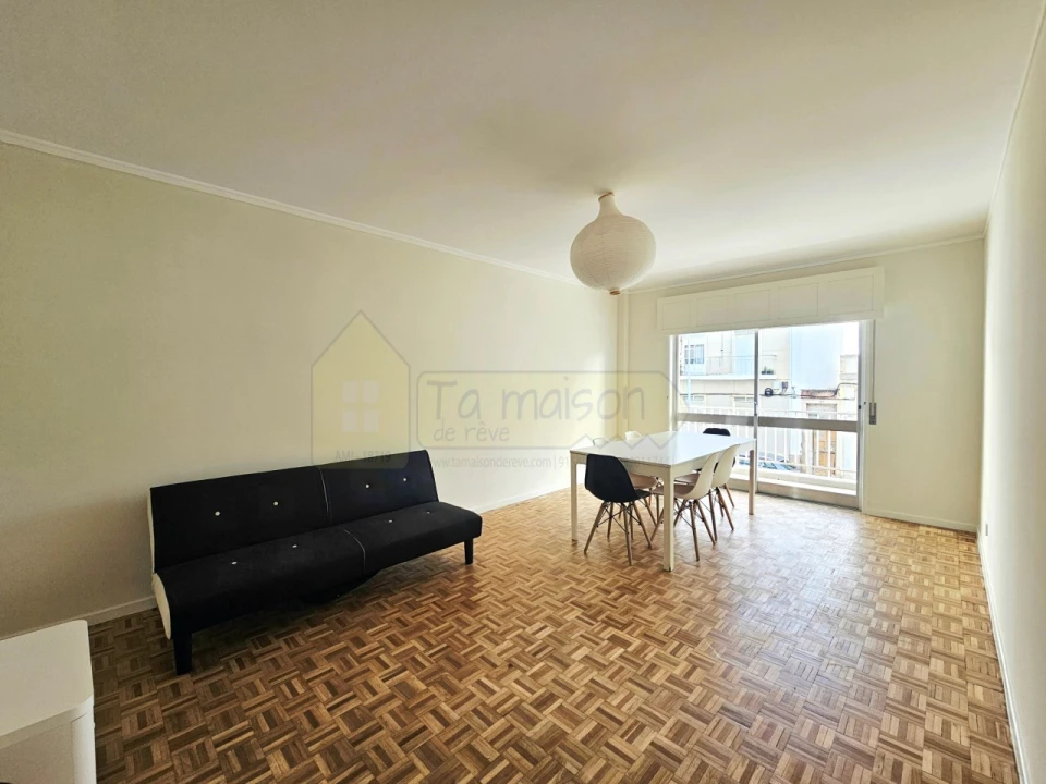 Apartamento T3 para Venda em Faro (Sé e São Pedro) Foto 7