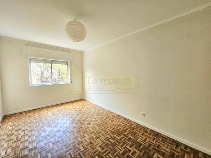 Apartamento T3 para Venda em Faro (Sé e São Pedro) Foto 12