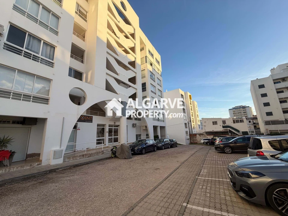 Apartamento T4 para Venda em Quarteira Foto 5