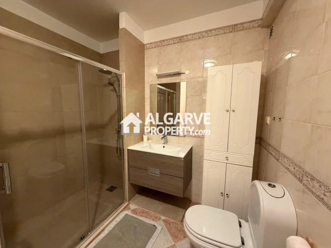 Apartamento T4 para Venda em Quarteira Foto 26