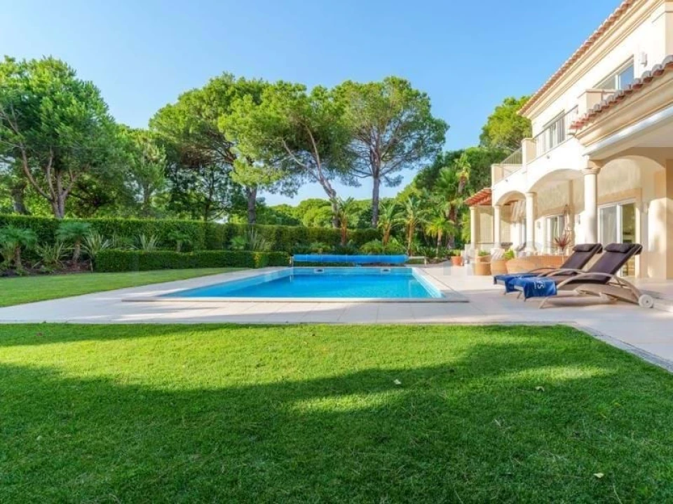 Moradia T4 para Venda em Quarteira Foto 51