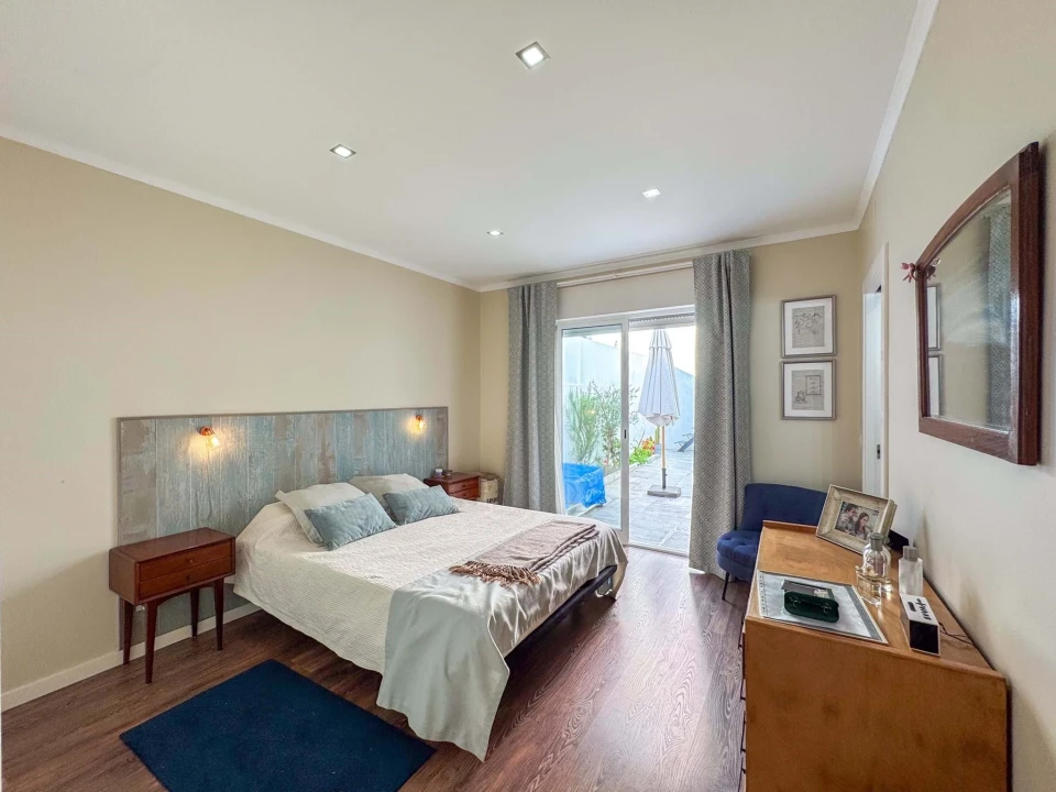 Moradia T3 para Venda em Algés, Linda-A-Velha e Cruz Quebrada-Dafundo Foto 11