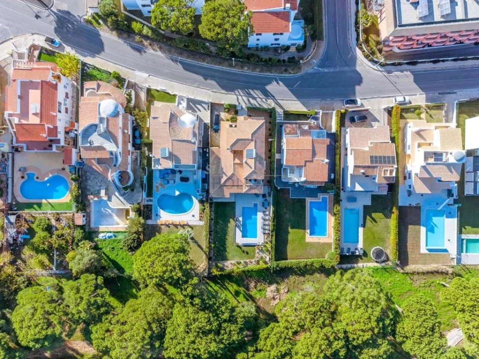 Moradia T3 para Venda em Quarteira Foto 26