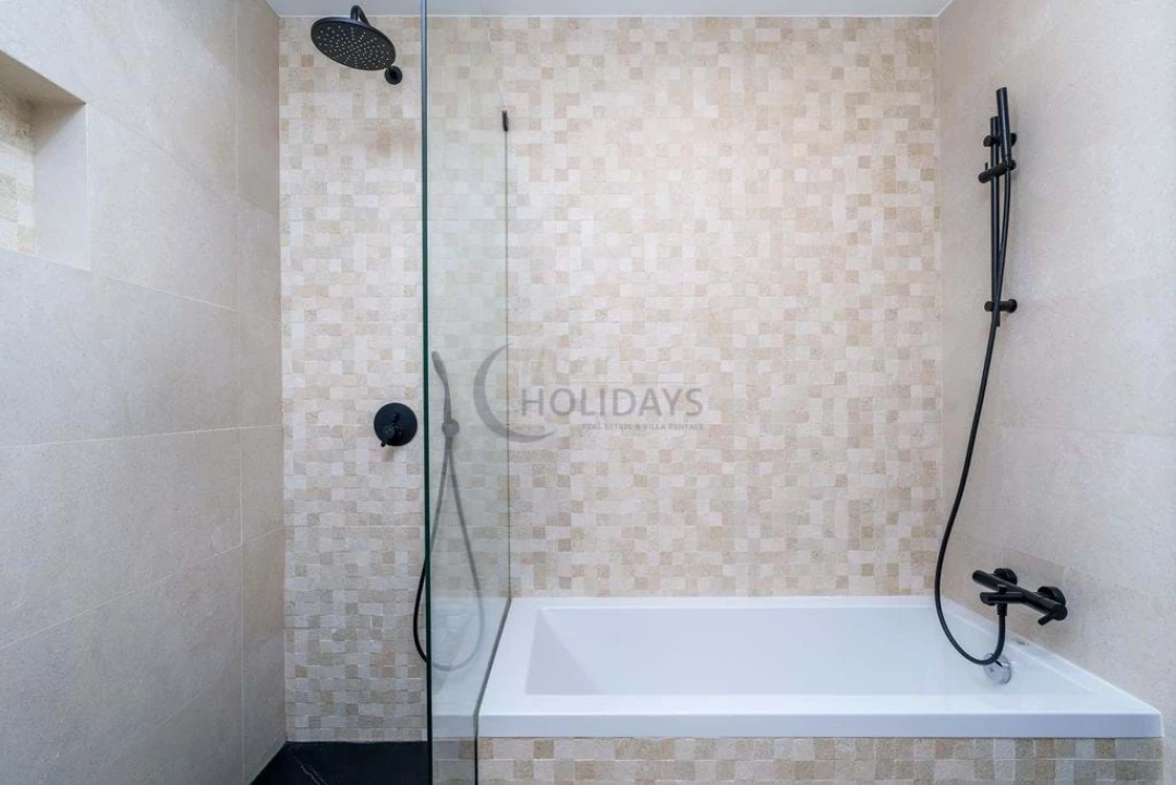 Moradia T3 para Venda em Quarteira Foto 10