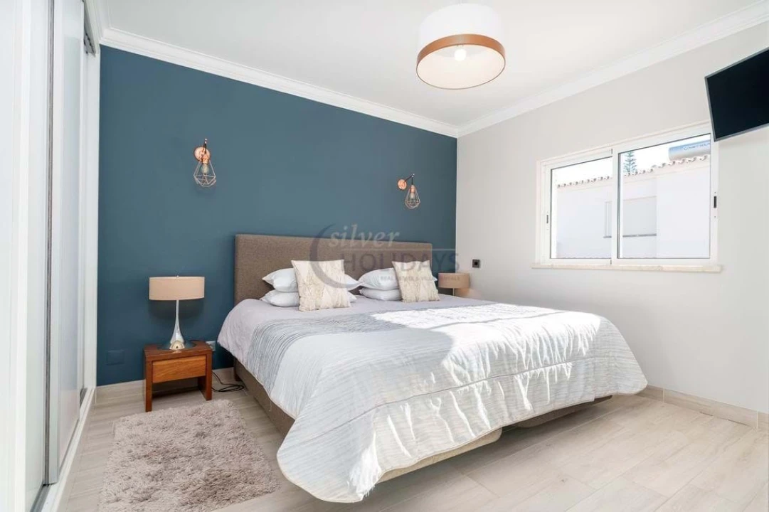 Moradia T3 para Venda em Quarteira Foto 14