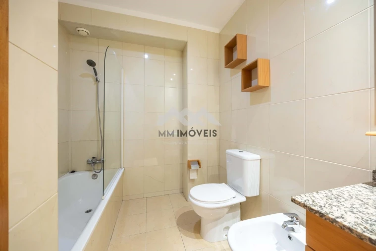 Apartamento T2 para Venda em Matosinhos e Leça da Palmeira Foto 32