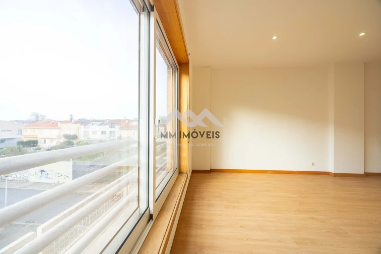 Apartamento T2 para Venda em Matosinhos e Leça da Palmeira Foto 3