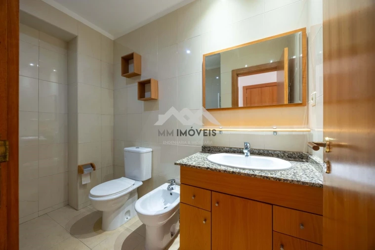 Apartamento T2 para Venda em Matosinhos e Leça da Palmeira Foto 11