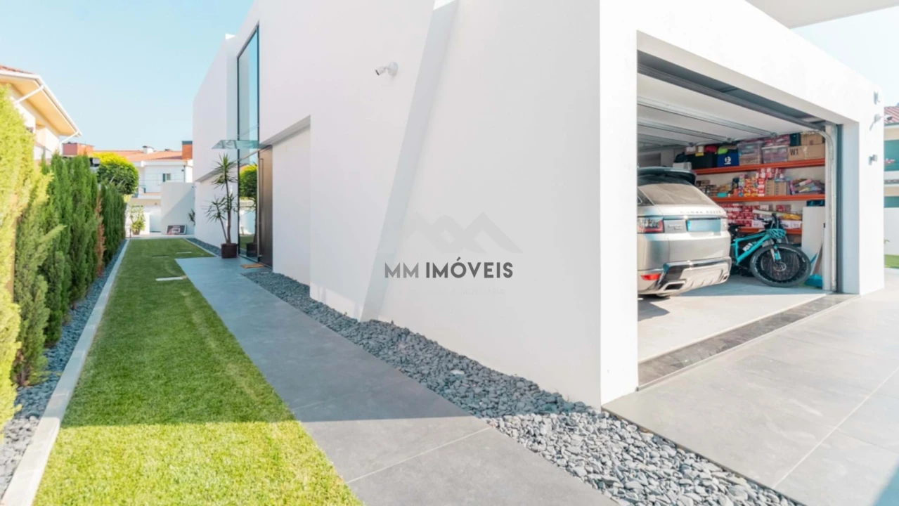 Moradia T4 para Venda em Vila Nova da Telha Foto 29