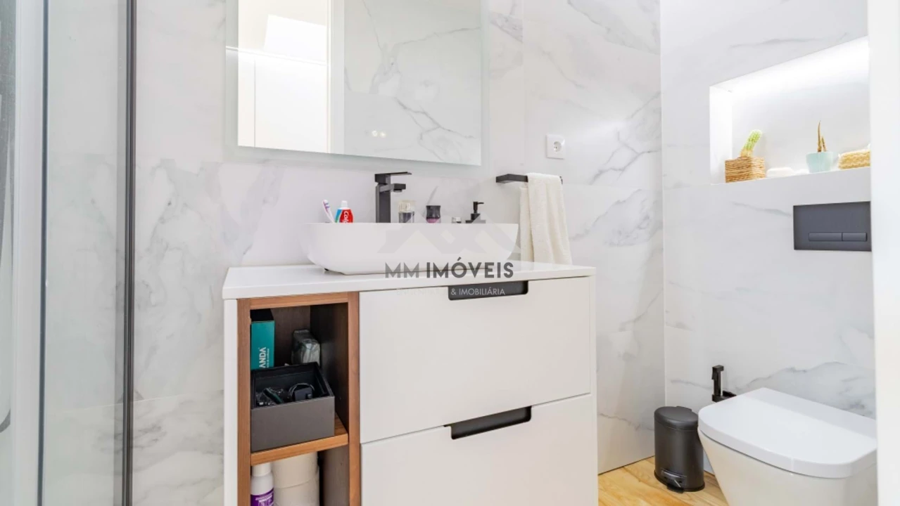 Moradia T4 para Venda em Vila Nova da Telha Foto 35