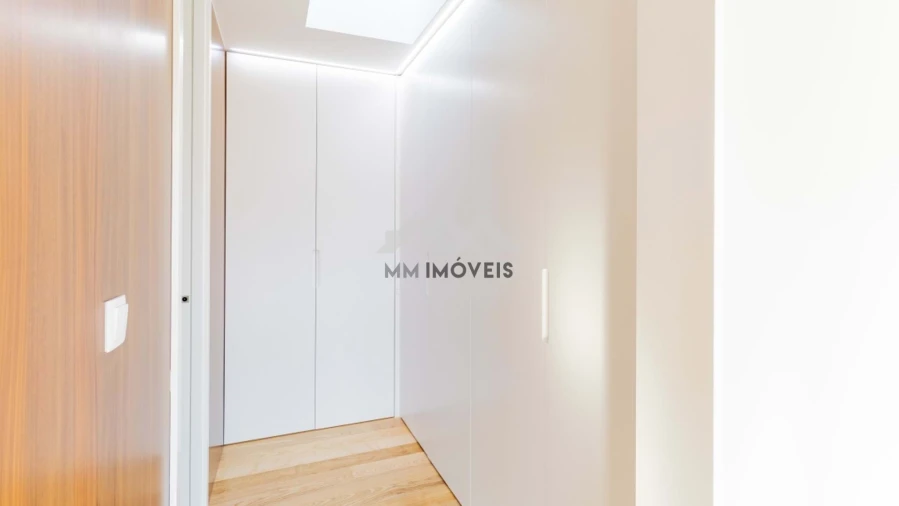 Moradia T4 para Venda em Vila Nova da Telha Foto 51