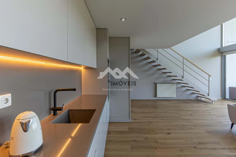 Apartamento para Venda em Santa Marinha e São Pedro da Afurada Foto 14