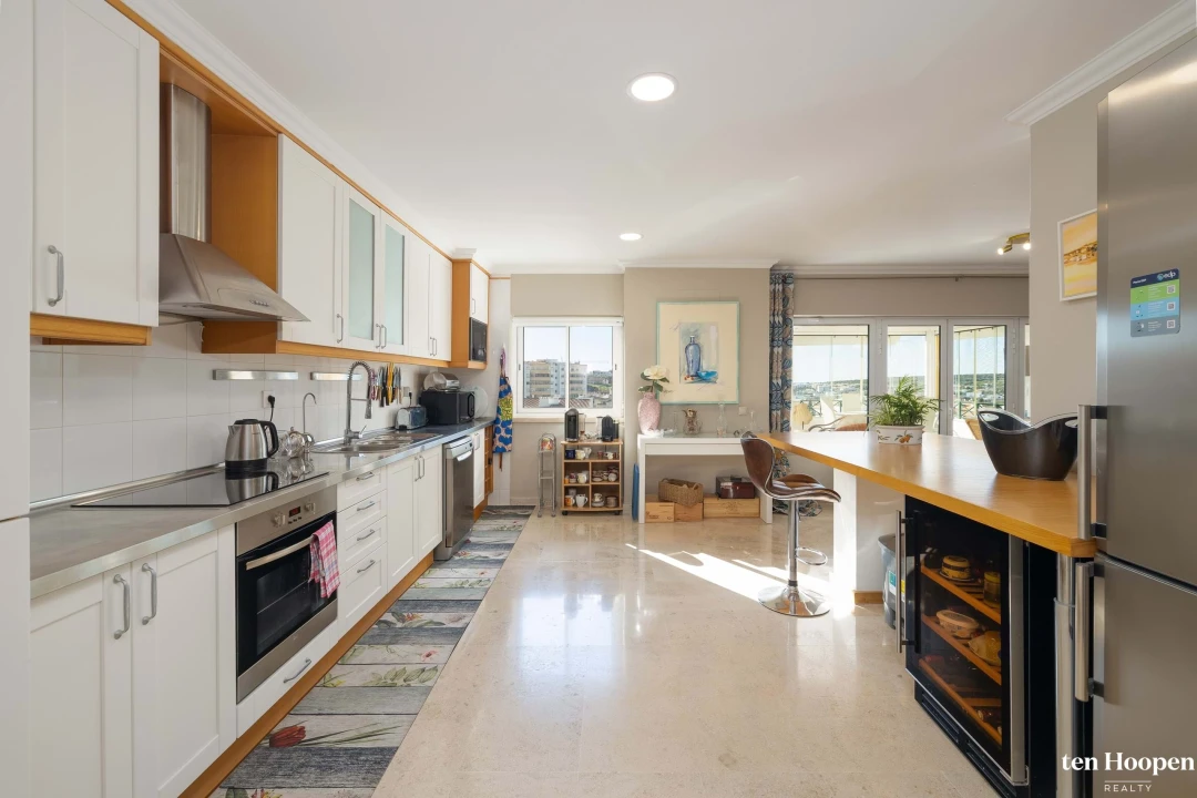 Apartamento T4 para Venda em Lagos (São Sebastião e Santa Maria) Foto 3