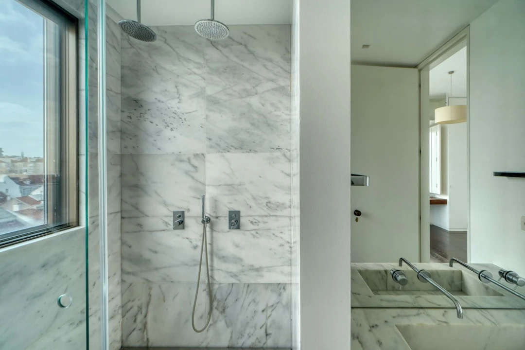 Apartamento T4 para Arrendamento em Campo de Ourique Foto 35