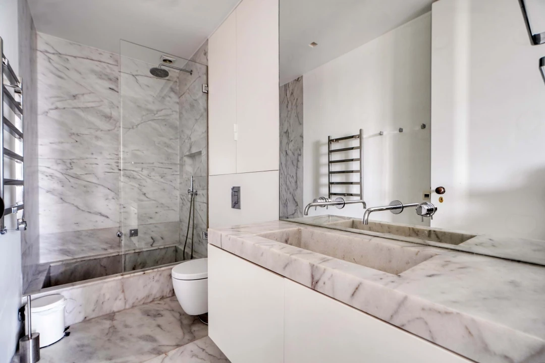 Apartamento T4 para Arrendamento em Campo de Ourique Foto 34