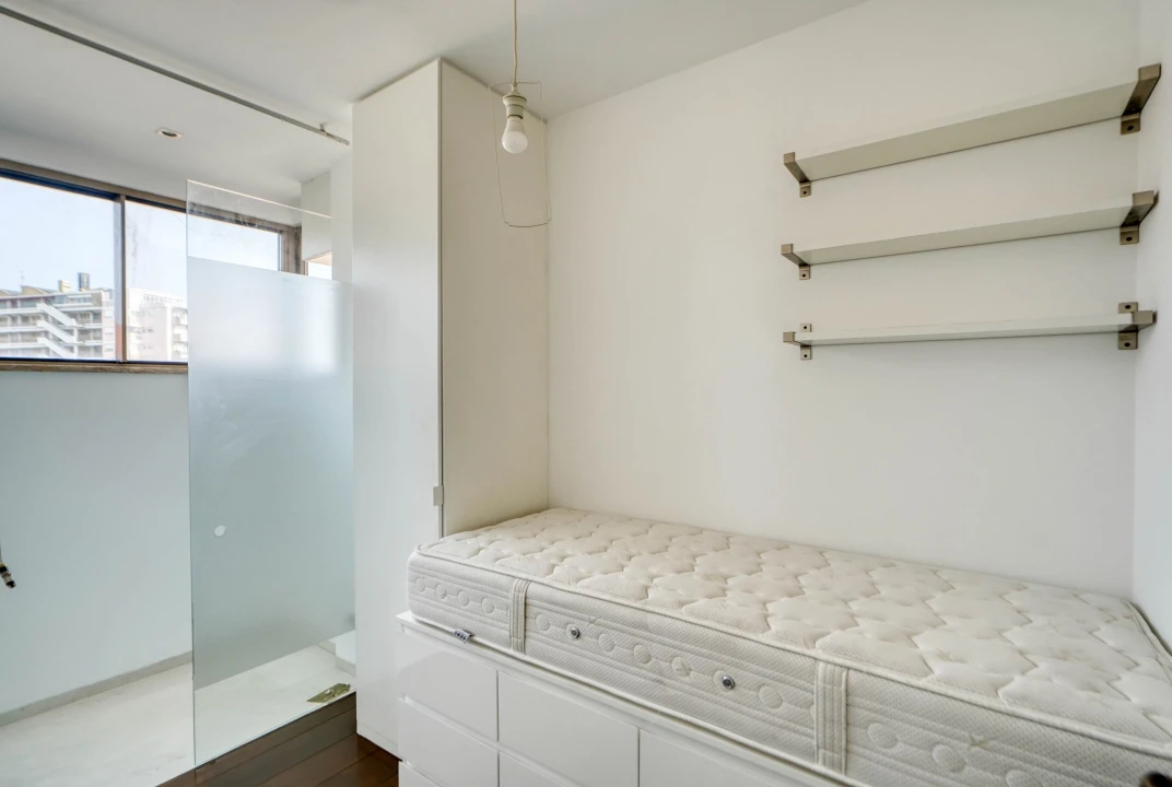 Apartamento T4 para Arrendamento em Campo de Ourique Foto 19