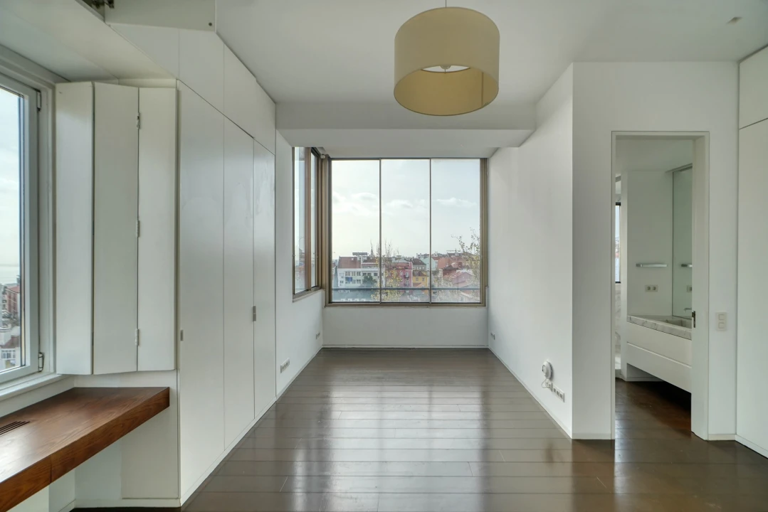 Apartamento T4 para Arrendamento em Campo de Ourique Foto 28