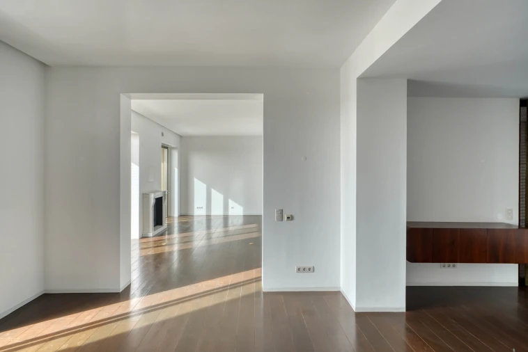 Apartamento T4 para Arrendamento em Campo de Ourique Foto 52