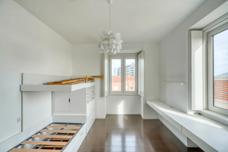 Apartamento T4 para Arrendamento em Campo de Ourique Foto 25