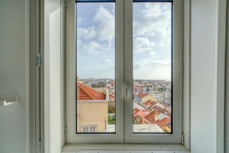 Apartamento T4 para Arrendamento em Campo de Ourique Foto 38