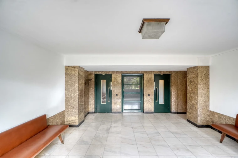 Apartamento T4 para Arrendamento em Campo de Ourique Foto 42