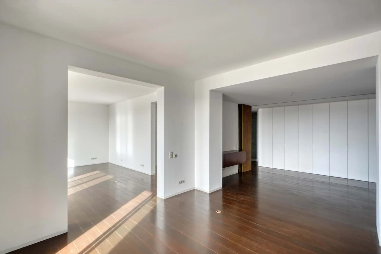 Apartamento T4 para Arrendamento em Campo de Ourique Foto 4