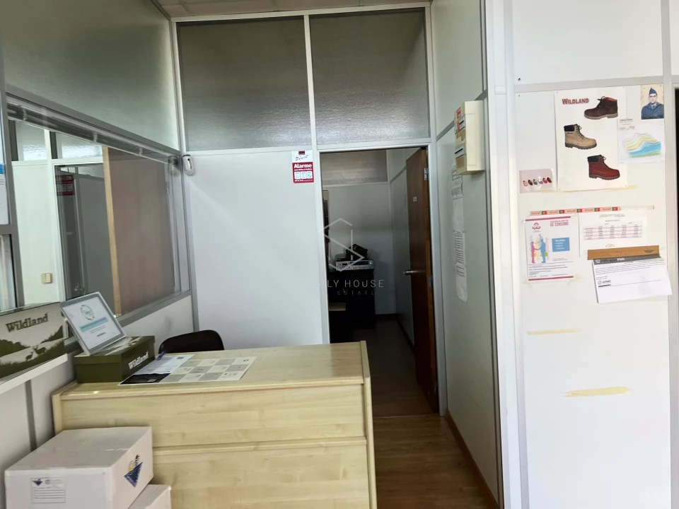 Armazém para Venda em Benedita Foto 17