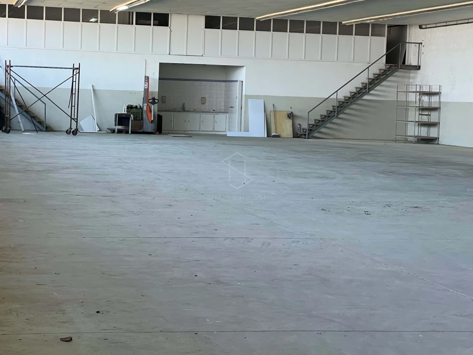 Armazém para Venda em Benedita Foto 21