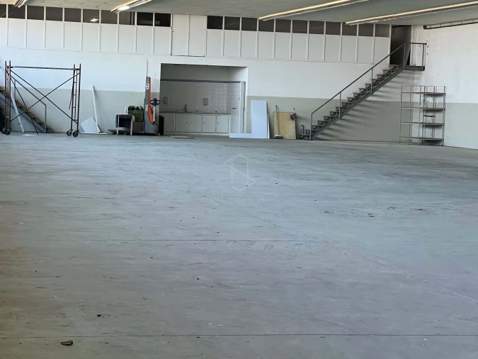 Armazém para Venda em Benedita Foto 21