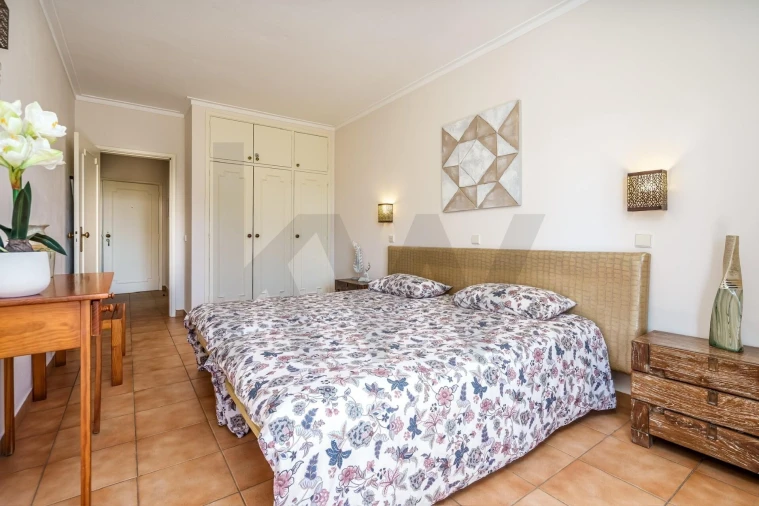 Apartamento T1 para Arrendamento férias em Portimão Foto 13