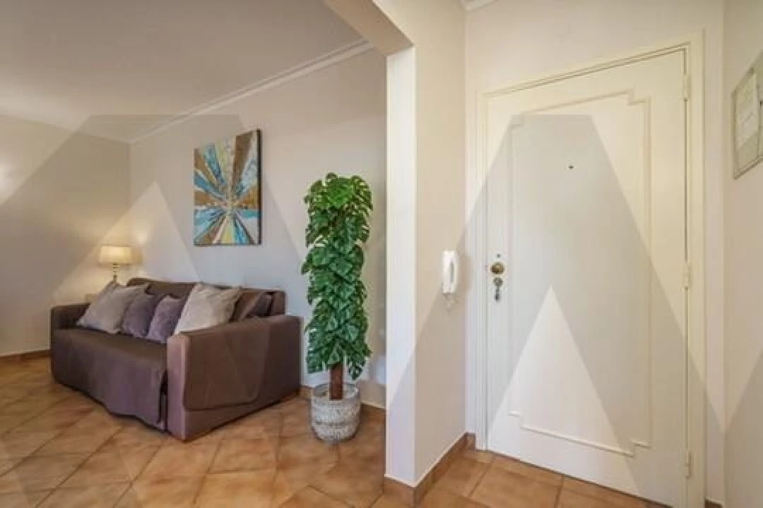 Apartamento T1 para Arrendamento férias em Portimão Foto 10