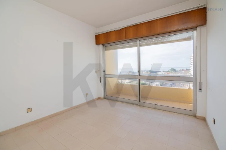 Apartamento T2 para Venda em Portimão Foto 28