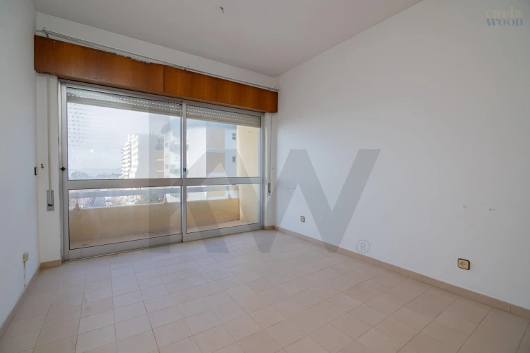 Apartamento T2 para Venda em Portimão Foto 27