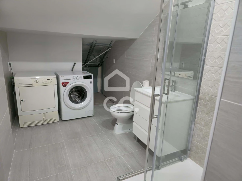 Apartamento T1 para Venda em Santa Maria Maior e Monserrate e Meadela Foto 4