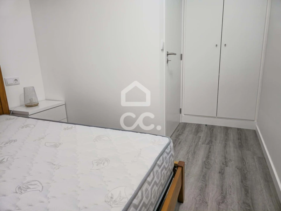 Apartamento T1 para Venda em Santa Maria Maior e Monserrate e Meadela Foto 13