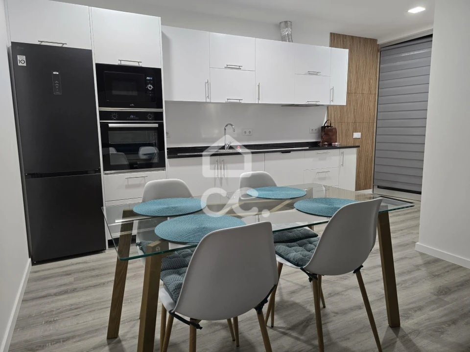 Apartamento T1 para Venda em Santa Maria Maior e Monserrate e Meadela Foto 1
