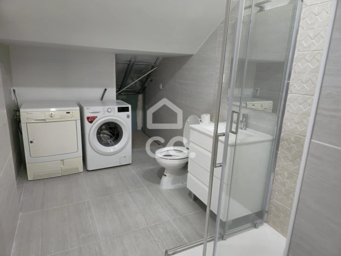 Apartamento T1 para Venda em Santa Maria Maior e Monserrate e Meadela Foto 9