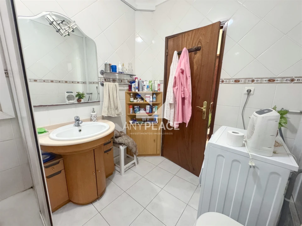 Moradia T4 para Venda em Loule (São Sebastião) Foto 50